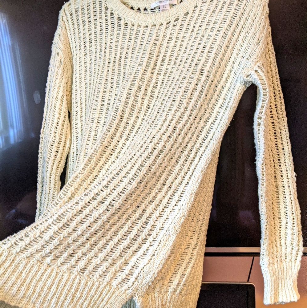 Long seagreen maternity sweater